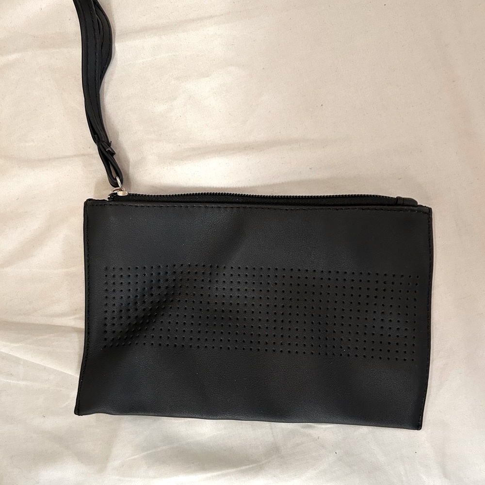 Brand New - Saks Fifth Avenue - Make Up Bag